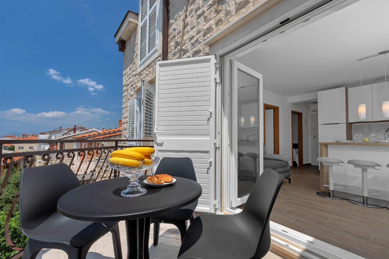 Ivan Sea View Apartment Макарска Экстерьер фото